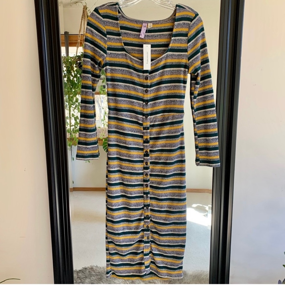 New Francesca’s long sweater cardigan